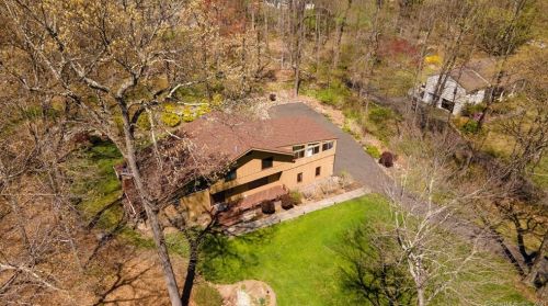 51 Rolling Ridge Rd, Stamford, CT 06903-1317