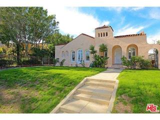 1279 Windsor Blvd, Los Angeles, CA 90019-3160