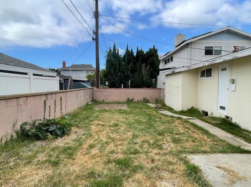2318 182nd St, Torrance, CA 90504-5223