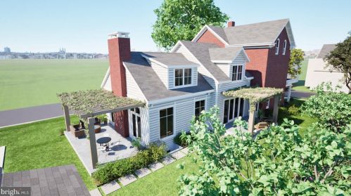 132 Oakland Ave, Gardenville, PA