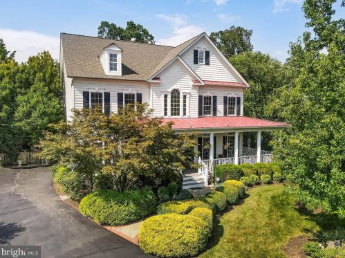 18307 Cattail Branch Ct, Leesburg, VA 20176-5194