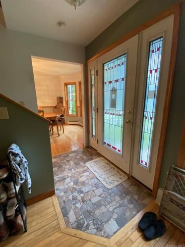 100 Robert Ln, Monticello, NY 12701-3921