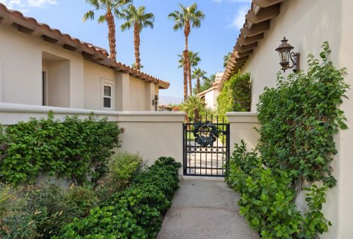 79953 Rancho La Quinta Dr, La Quinta CA  92253-6330 exterior