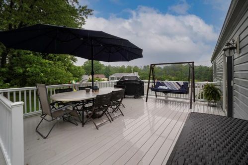 110 Partridge Run Rd, Gibsonia PA  15044-7922 exterior