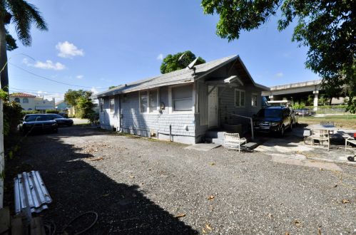 4010 Gdn Ave, West Palm Beach FL  33405-2578 exterior