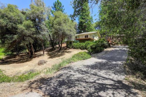 16822 Patricia Way, Grass Valley, CA 95949-7228