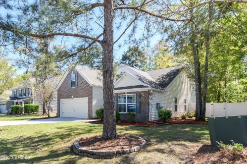 59 Mary Elizabeth Dr, Beaufort, SC 29907-2286