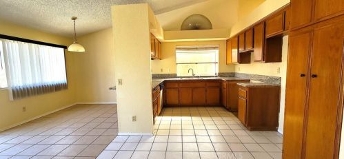 166 Nebraska St, Lake Elsinore CA  92530-1861 exterior