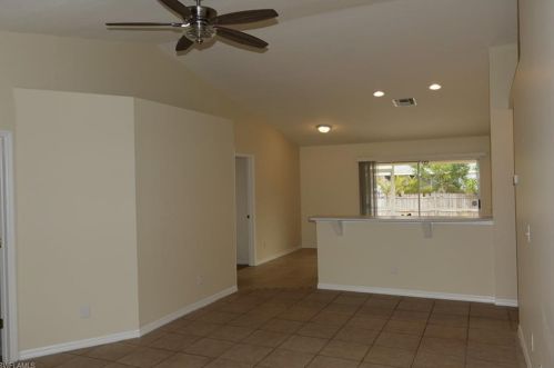 613 4th St, Cape Coral FL  33909-0020 exterior