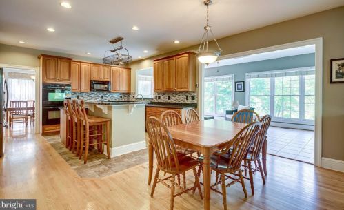 12664 Crabtree Falls Dr, Bristow VA  20136-2161 exterior