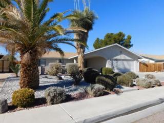 237 Michele St, Ridgecrest, CA 93555-5812