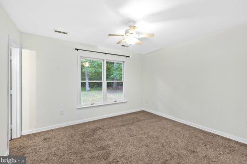 179 Land Or Dr, Ruther Glen VA  22546-1074 exterior