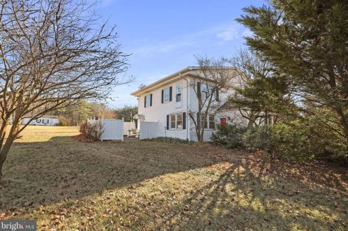 13070 Old Valley Pike, Edinburg VA  22824-3144 exterior