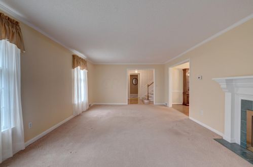 777 Vernon Heights Blvd, Marion OH  43302-5378 exterior