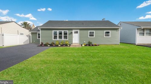 284 Cardiff Rd, Fairless Hills, PA 19030-1302