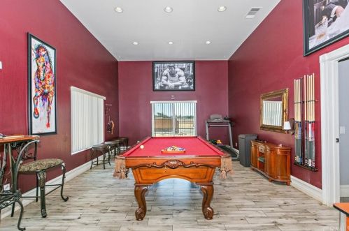 8735 56th St, Riverside CA  92509-3910 exterior