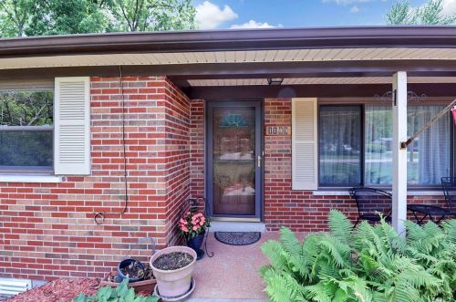 1189 Ronlee Dr, Milford, OH 45150-2134