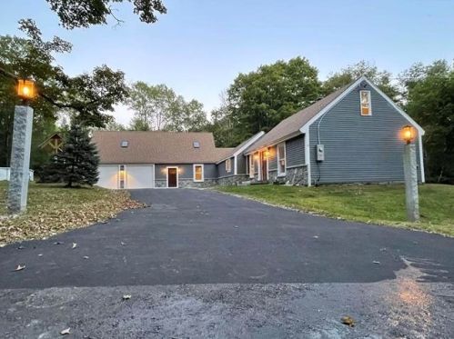 18 Last St, Andover NH  03216-4401 exterior