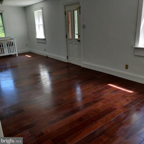 135 Columbus Jobstown Rd, Columbus NJ  08022-1325 exterior