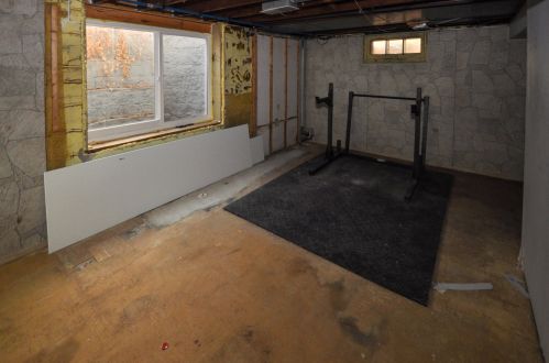 1728 Eden Pl, Milwaukee WI  53235-3645 exterior