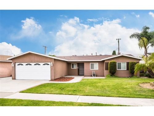8871 Lanett St, Cypress, CA 90630-2212