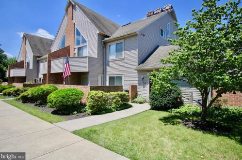 4593 Progress Ave, Harrisburg, PA 17110-3932