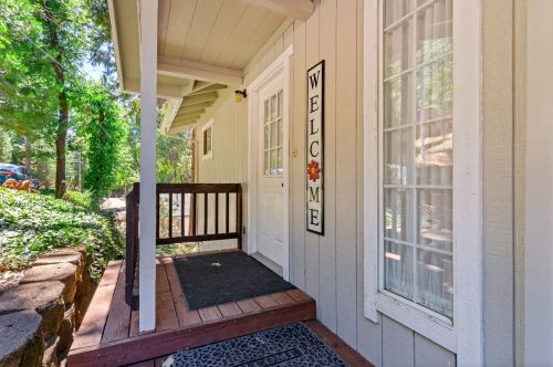 11518 Ball Rd, Grass Valley CA  95949-6709 exterior