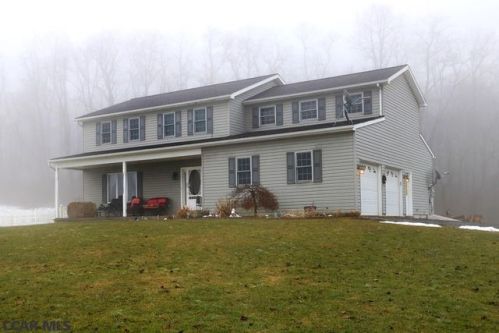 4136 Green Gates Ln, Birmingham, PA 16686-3032
