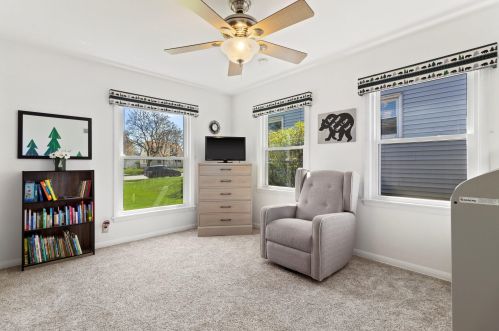 3633 100, Milwaukee WI 53222-2430 exterior