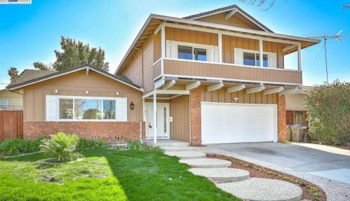 4935 Minas Dr, San Jose, CA 95136-2647