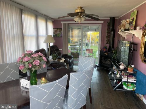 245 Franklin St, Trenton NJ 08610-6119 exterior