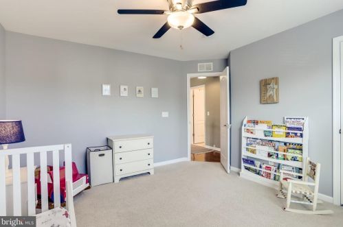 13495 Eagles Rest Dr, Leesburg VA 20176-5035 exterior