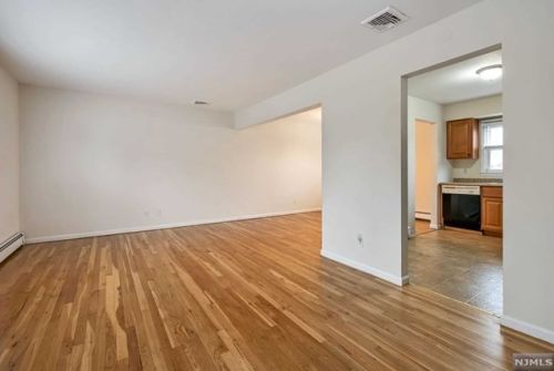 234 Boulevard, N Milford NJ  07646-1705 exterior