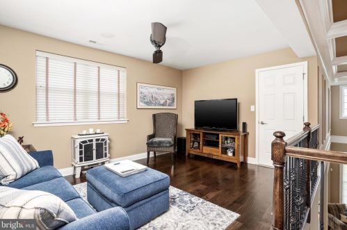 1748 Renaissance Blvd, Yardley PA  19067-6446 exterior