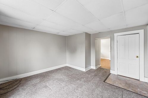 261 Elm St, Marion OH  43302-4218 exterior