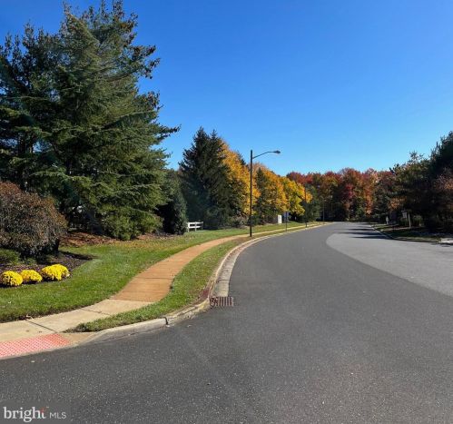 452 Steeplechase Ct, West Deptford NJ  08096-6812 exterior