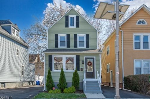 295 Elmwood Ave, East Orange, NJ 07018-1828