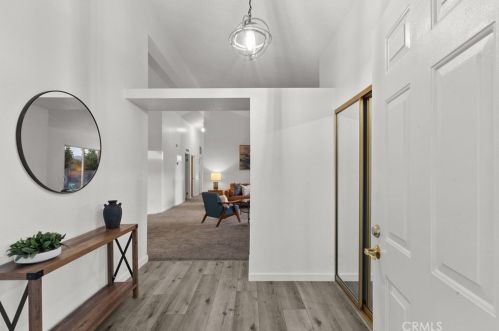 20042 Shadow Island Dr, Santa Clarita, CA 91351-5799