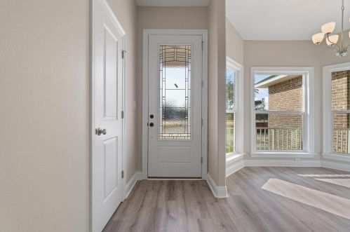 2129 Trevor Cir, Milton FL  32583-9616 exterior