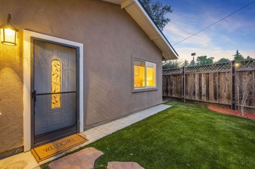 220 Virginia Ave, Campbell CA  95008-3911 exterior