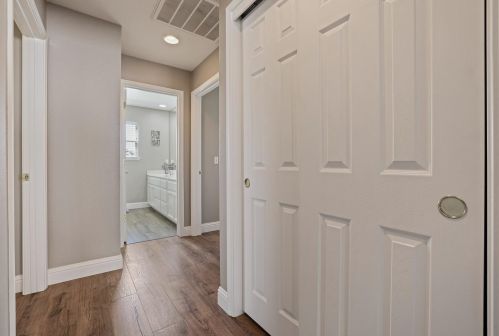 2618 Novi Dr, Riverbank CA  95367-9575 exterior