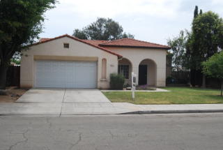 5371 Lansing Way, Fresno, CA 93722-1145