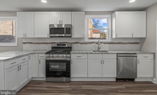 26 Euclid St, West Deptford NJ  08096-4626 exterior