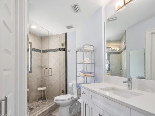 520 Soll St, Naples FL  34109-3873 exterior