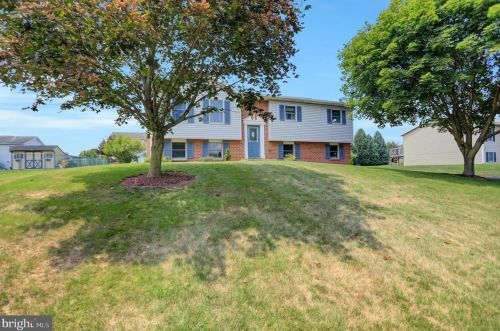 312 Holswart Dr, Lees Cross Roads, PA 17257-8924