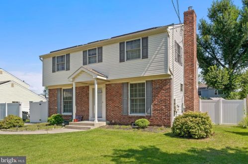 202 Lincoln Ave, Beverly NJ  08010-2130 exterior