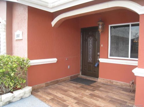 2887 75th Ter, Hialeah FL  33018-5313 exterior