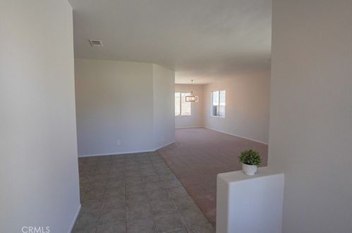 42333 Ridge View Dr, Lancaster CA 93536-7382 exterior