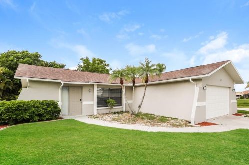 122 20th Pl, Cape Coral, FL 33909-2857