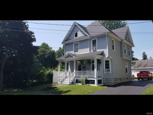 7 Macdougall St, Auburn, NY 13021-4823